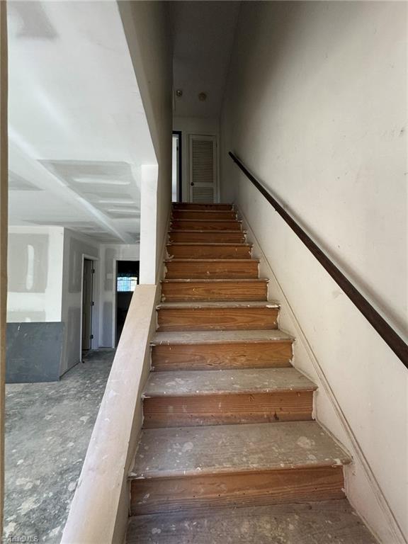 property viewer photo 7