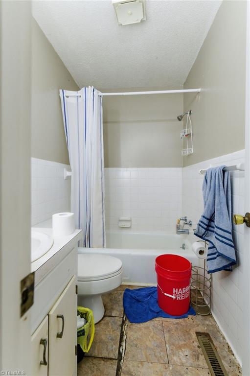 property viewer photo 10