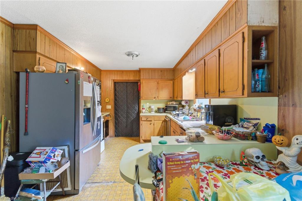 property viewer photo 5