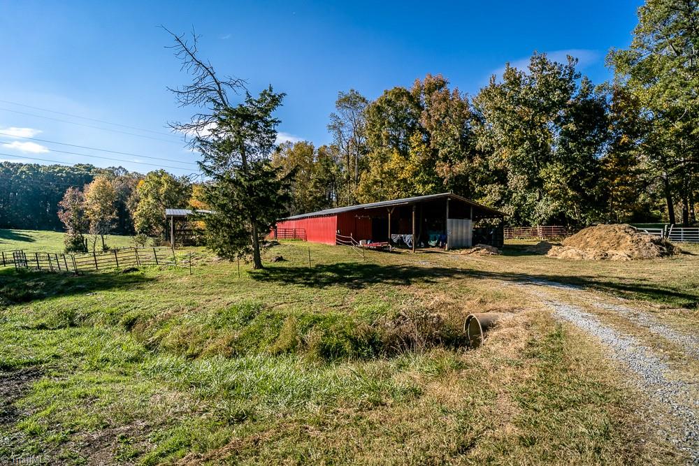 main property photo 38