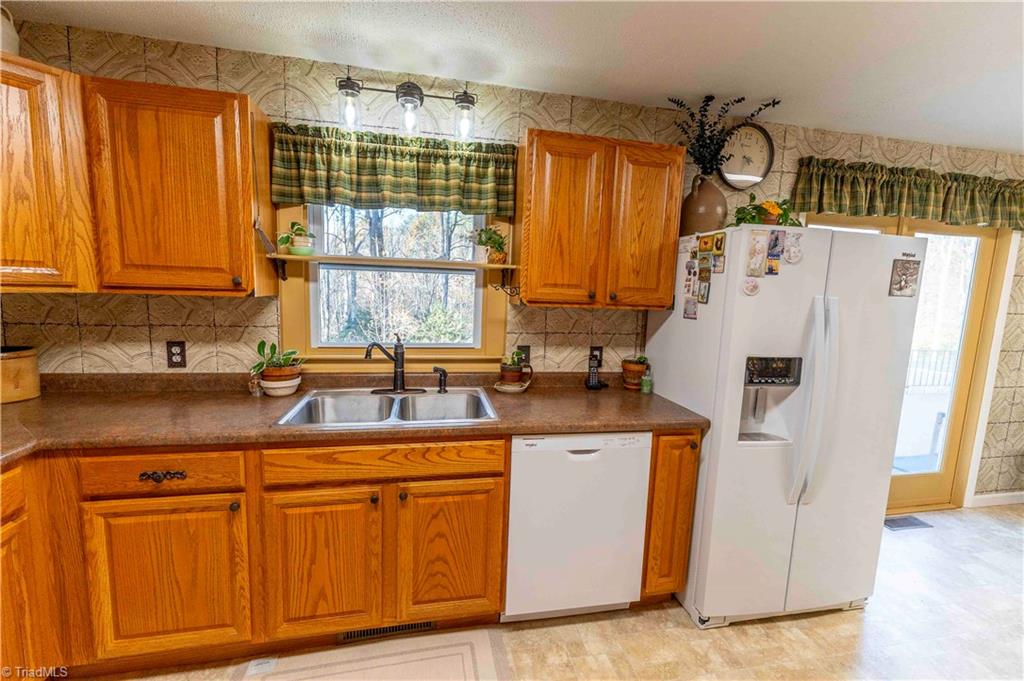 property viewer photo 17