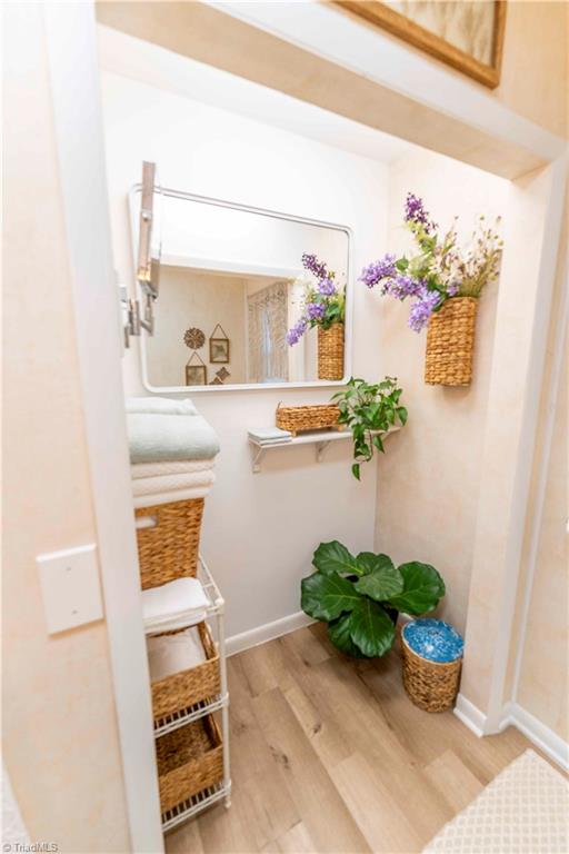 property viewer photo 26