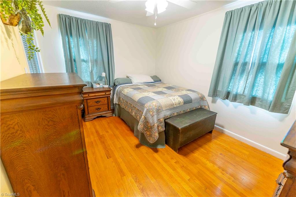 property viewer photo 32