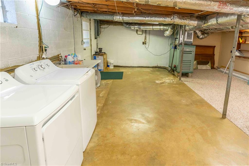 property viewer photo 44