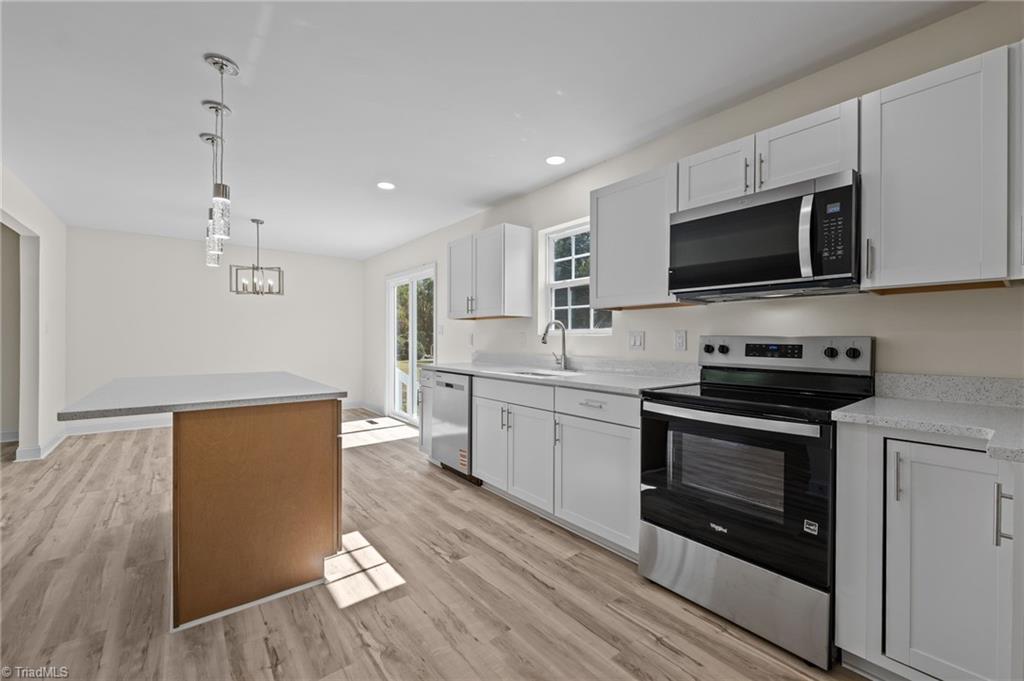 property viewer photo 13