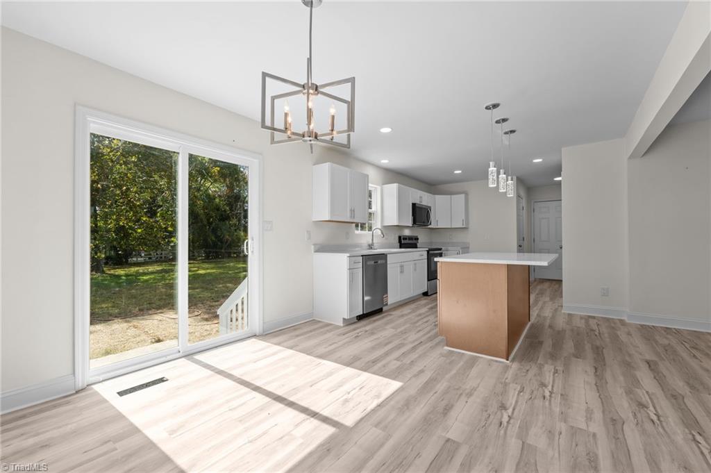 property viewer photo 16