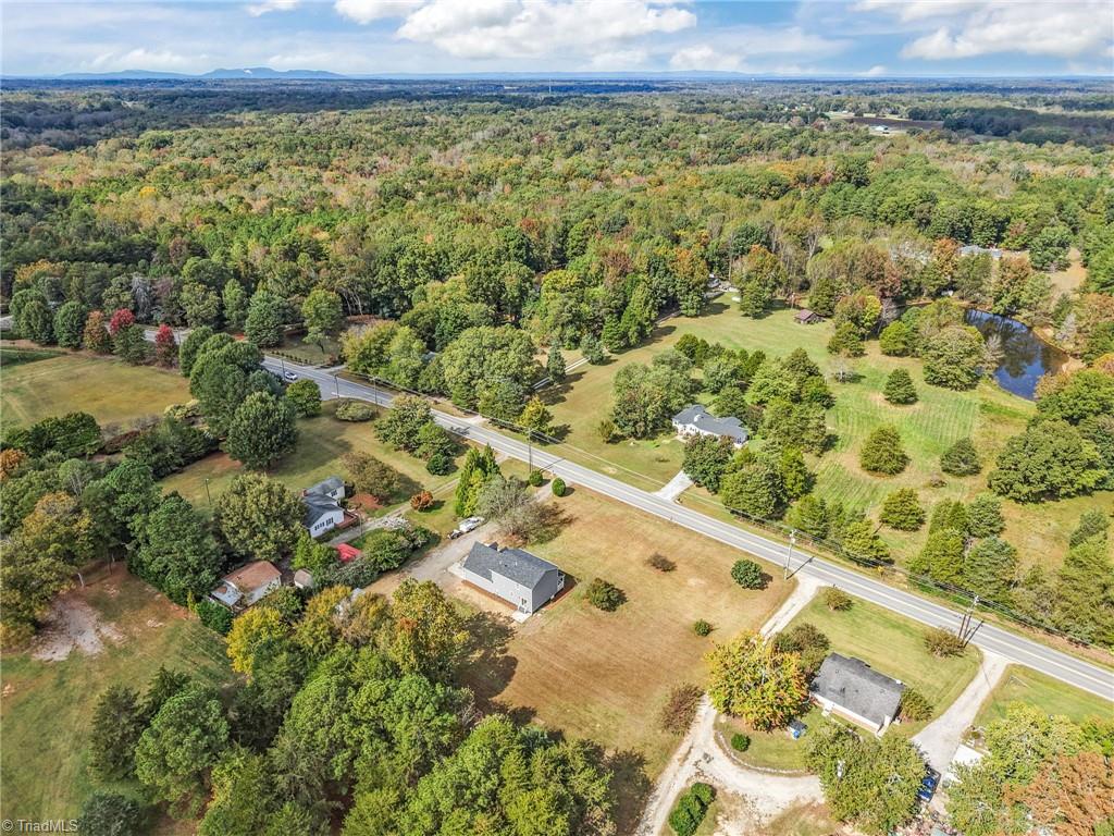 property viewer photo 36