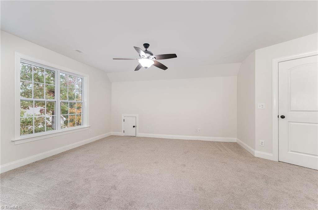 property viewer photo 23