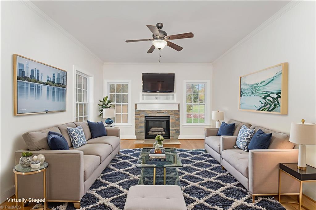 property viewer photo 8