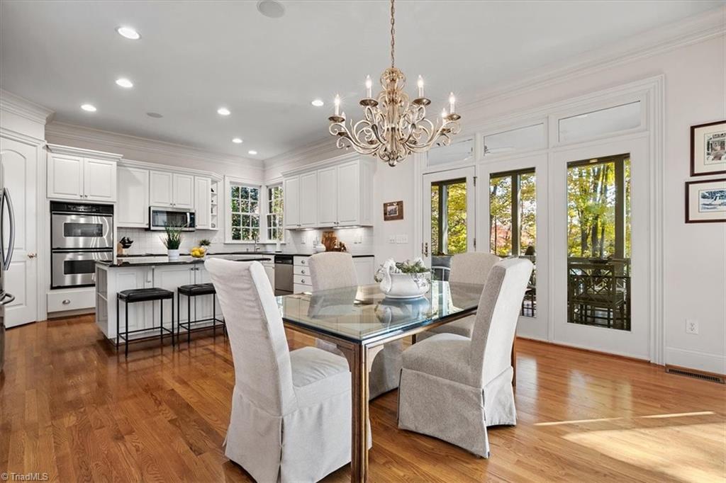 property viewer photo 12