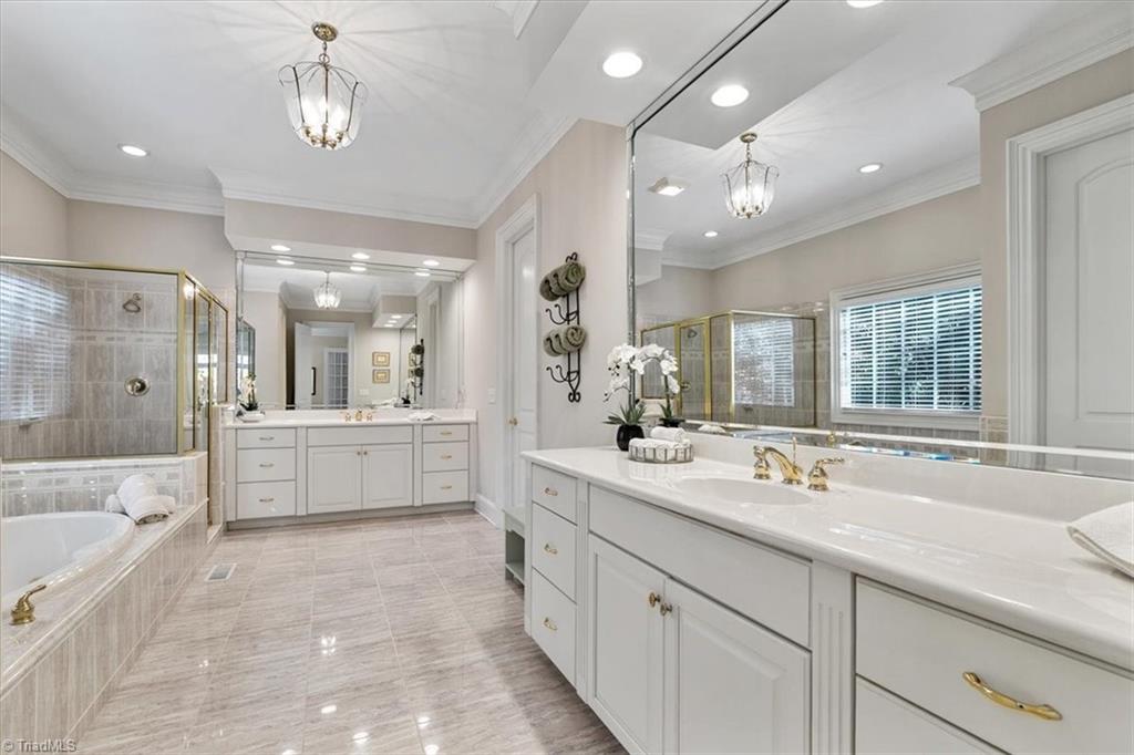 property viewer photo 17
