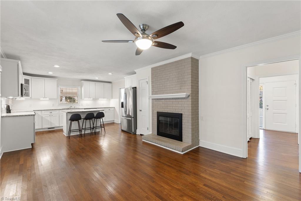 property viewer photo 18