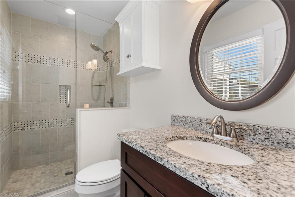 property viewer photo 23