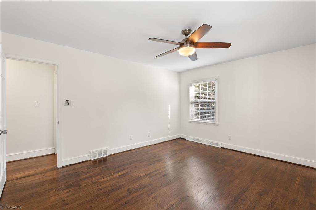 property viewer photo 26