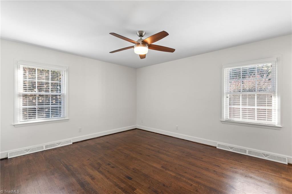 property viewer photo 27