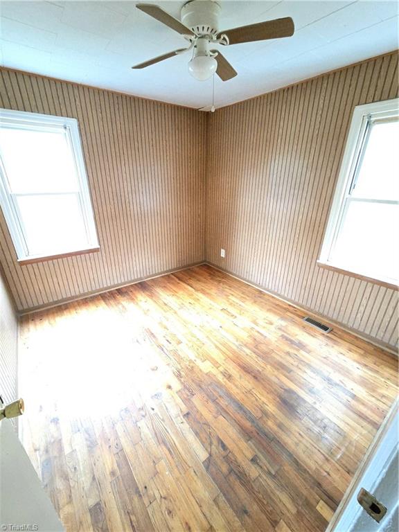 property viewer photo 10