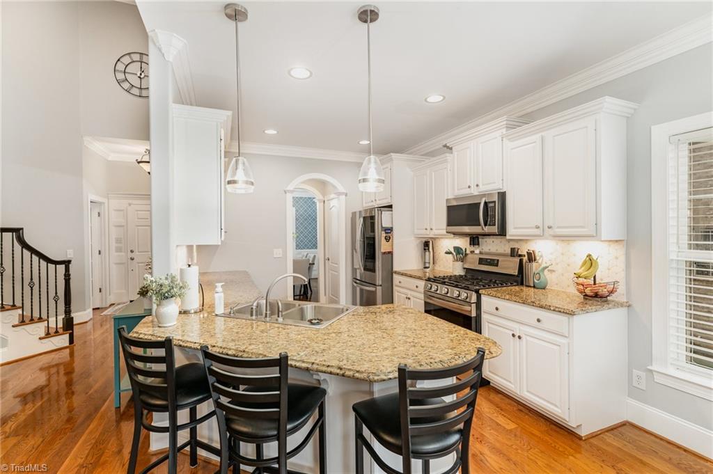 property viewer photo 10