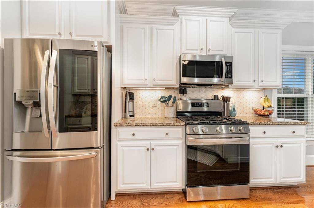 property viewer photo 12