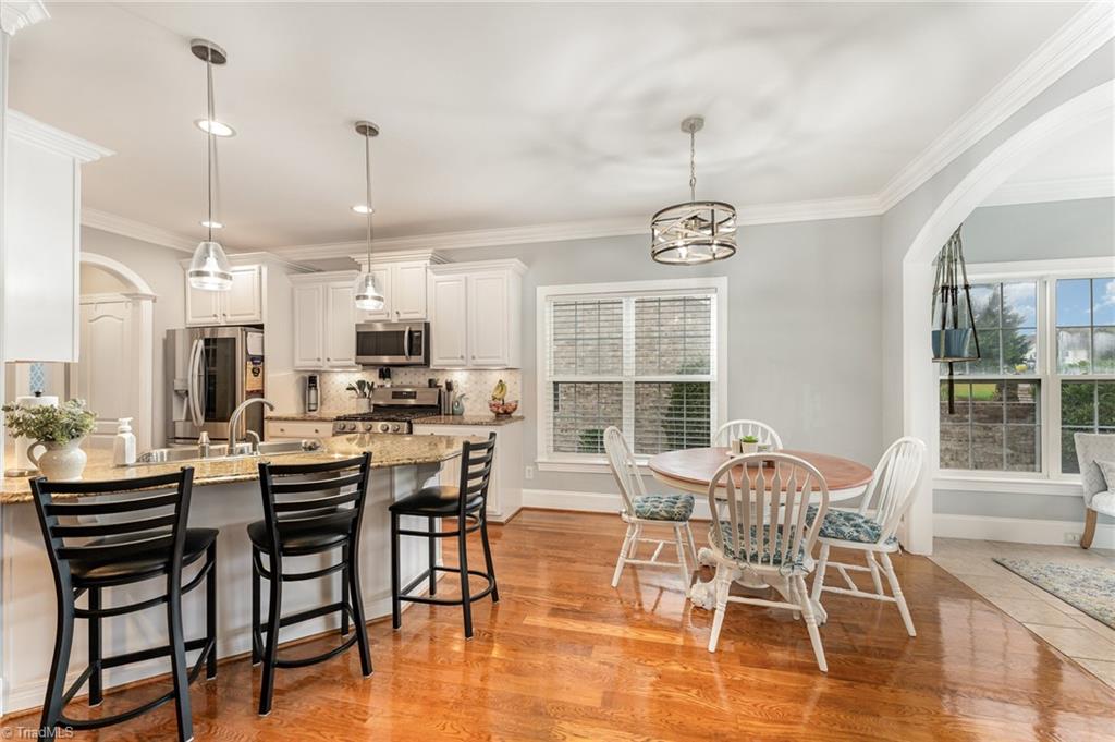 property viewer photo 14