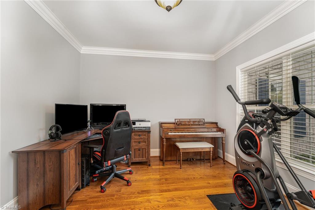property viewer photo 16