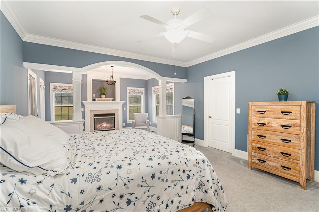 property viewer photo 20