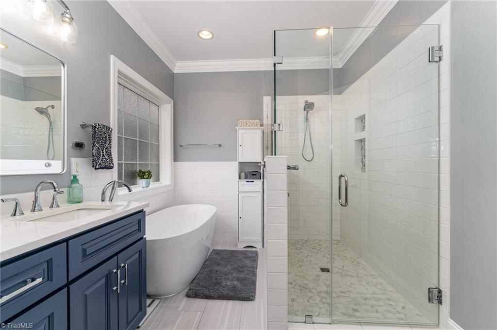 property viewer photo 25