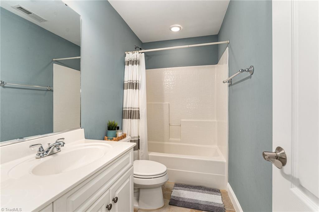 property viewer photo 28