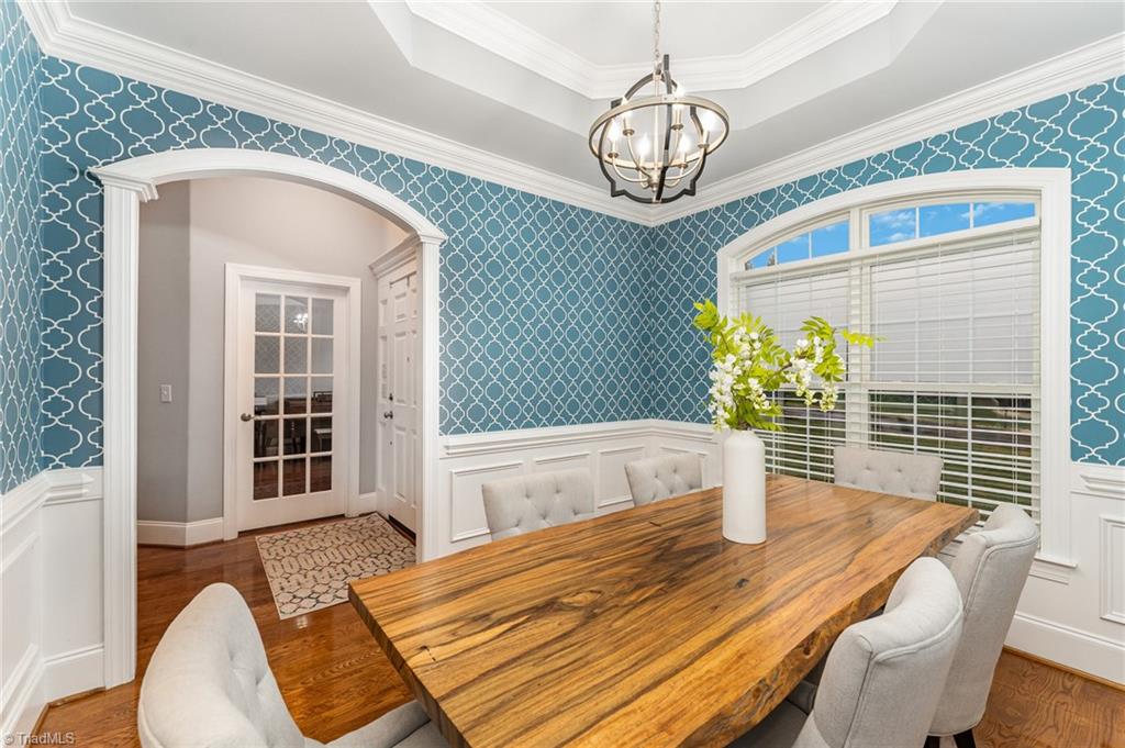 property viewer photo 8