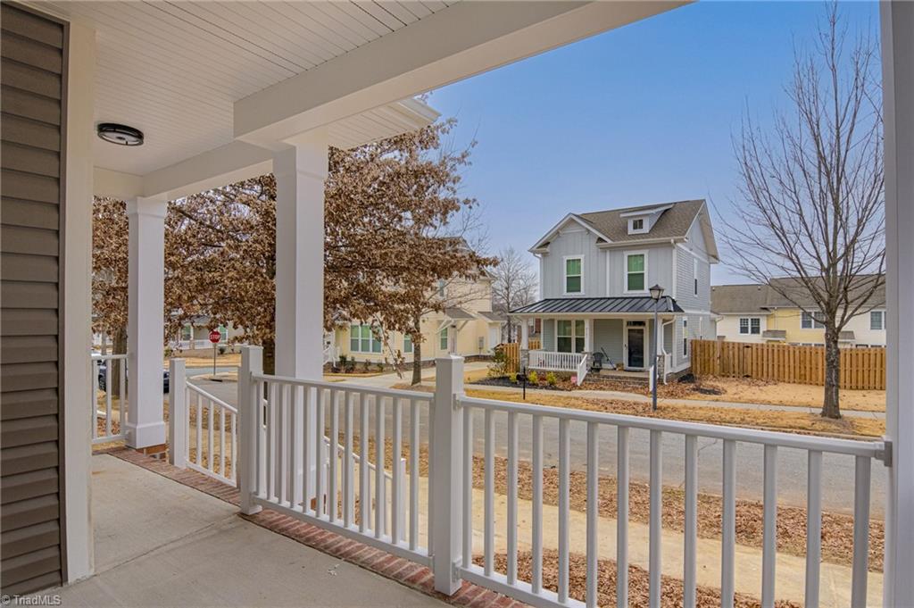 property viewer photo 4