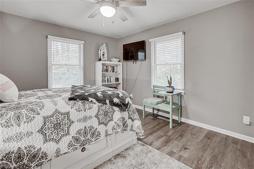 property viewer photo 15