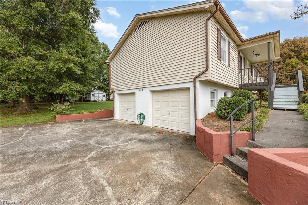 property viewer photo 1