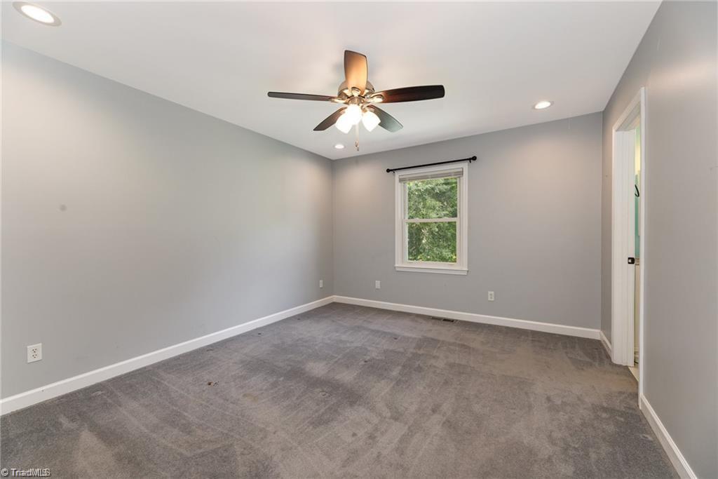 property viewer photo 16