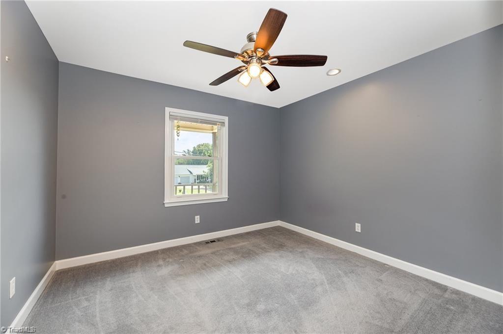 property viewer photo 19