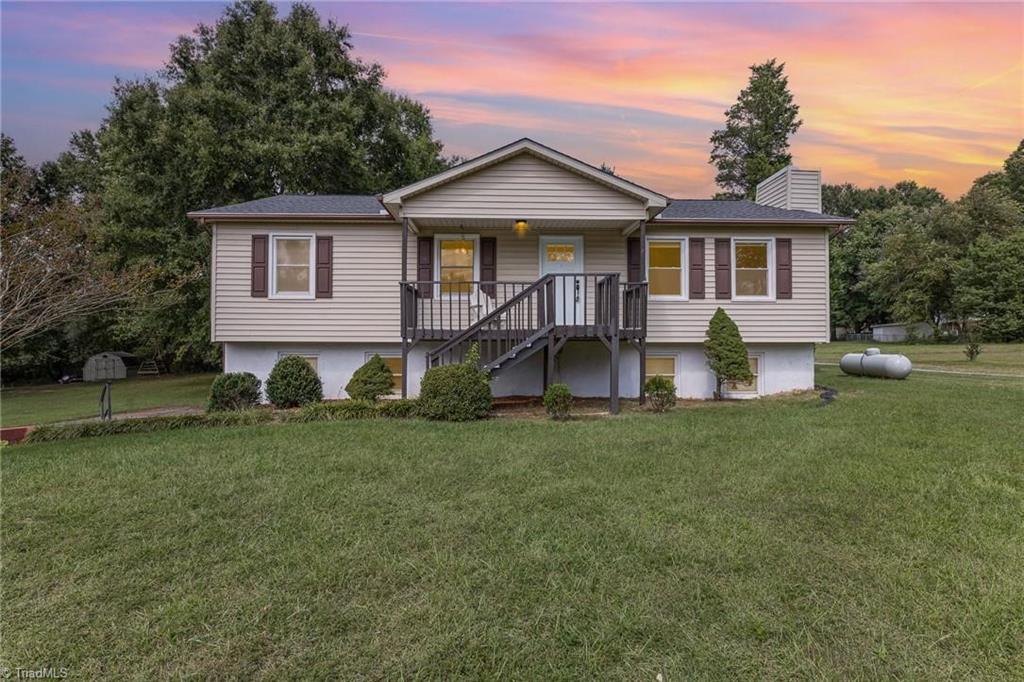 property viewer photo 2