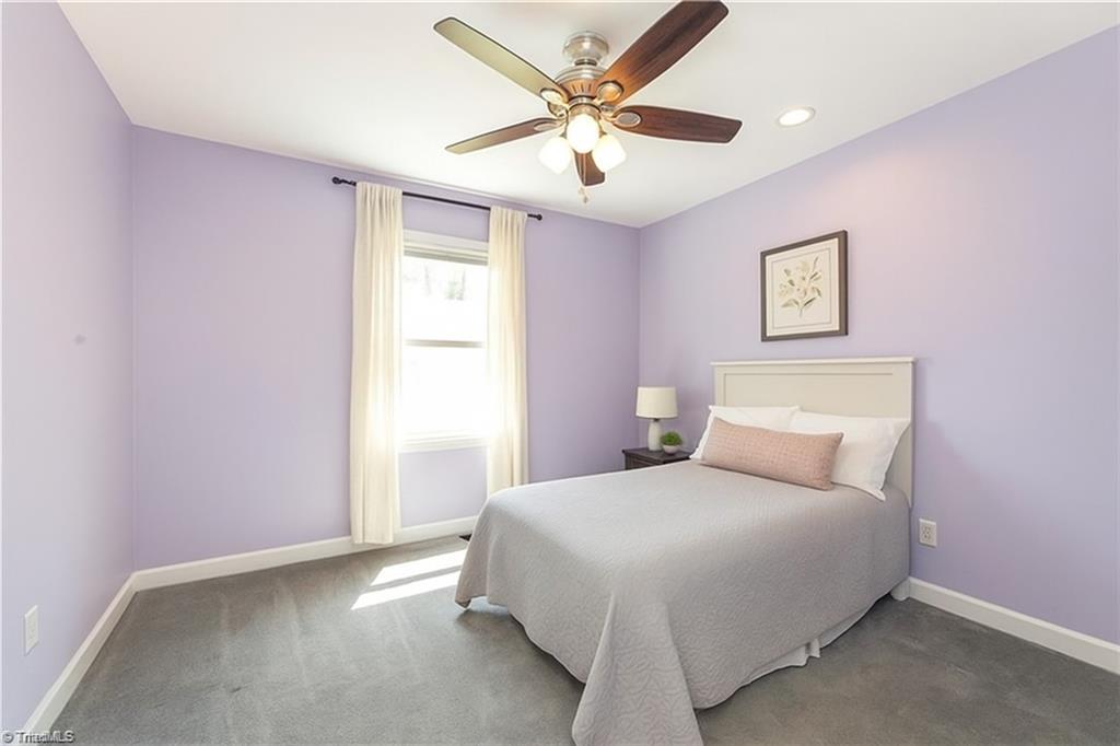 property viewer photo 22