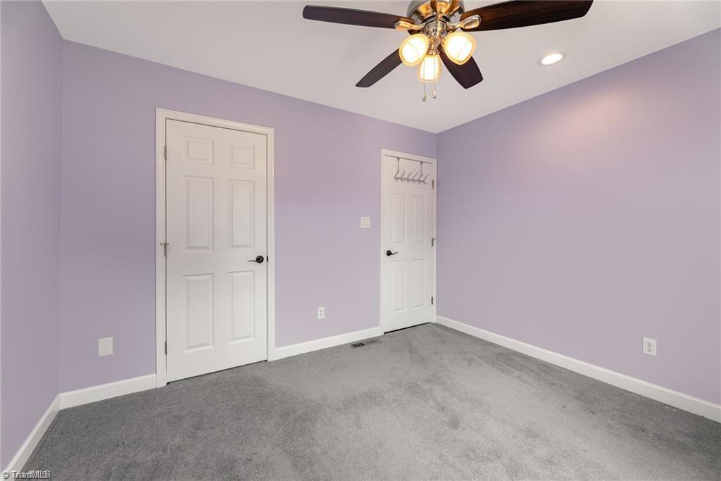 property viewer photo 23