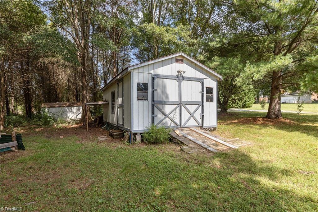 property viewer photo 30