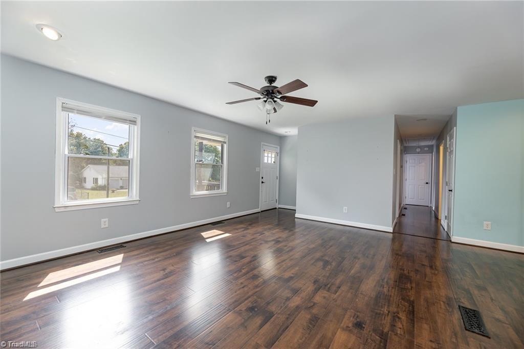 property viewer photo 6