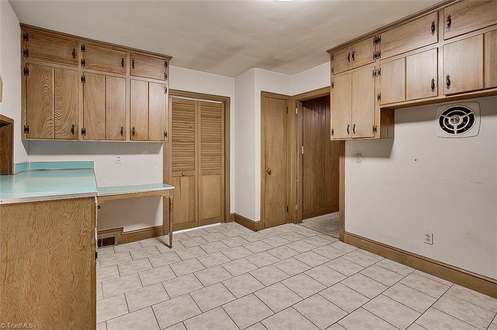 property viewer photo 12