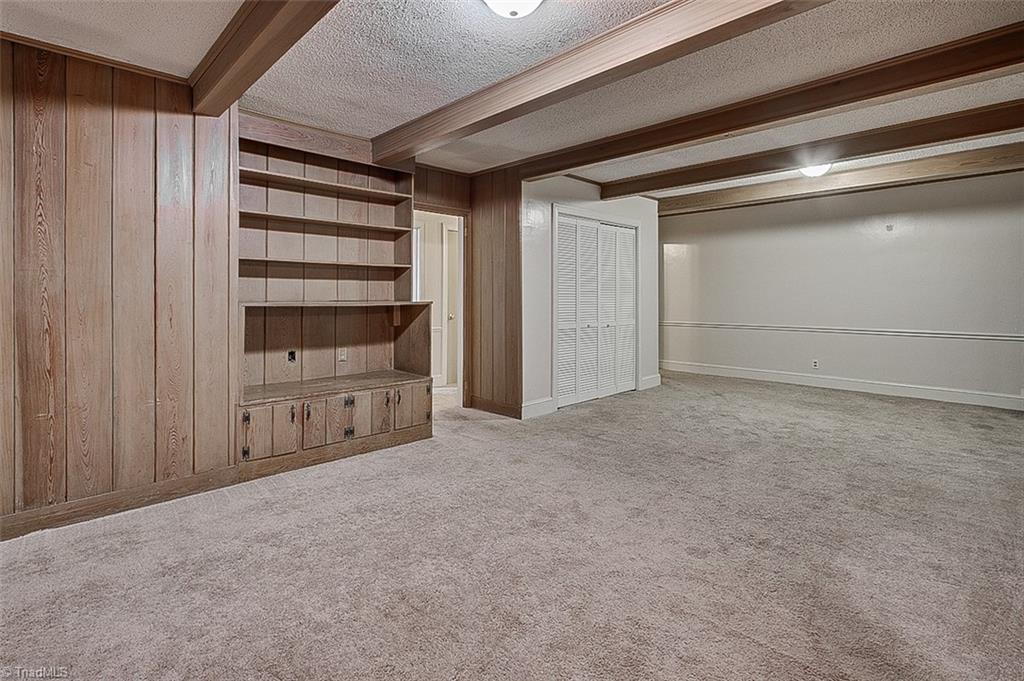 property viewer photo 17