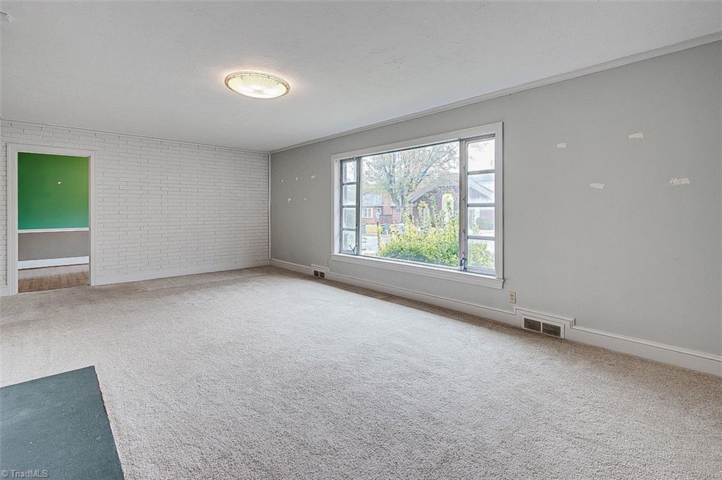property viewer photo 2