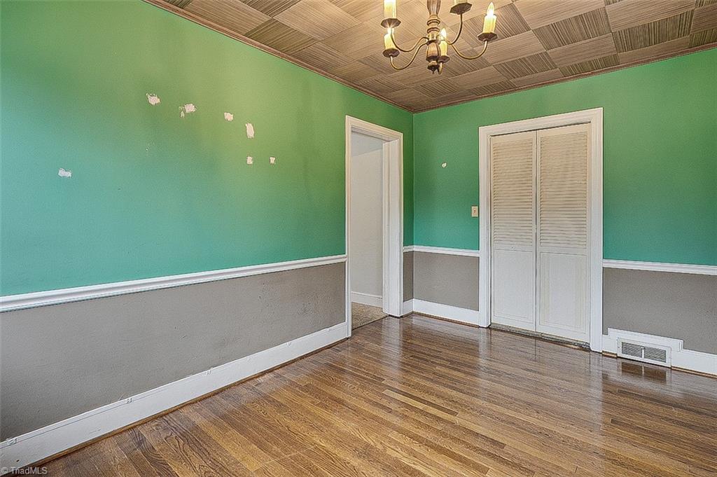 property viewer photo 6