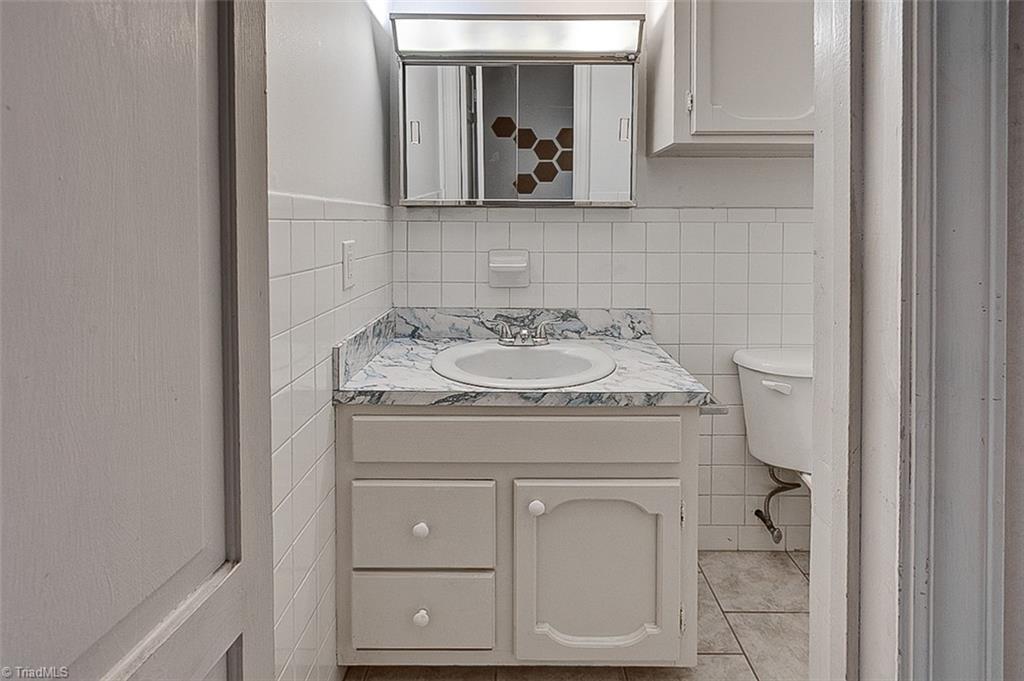 property viewer photo 7