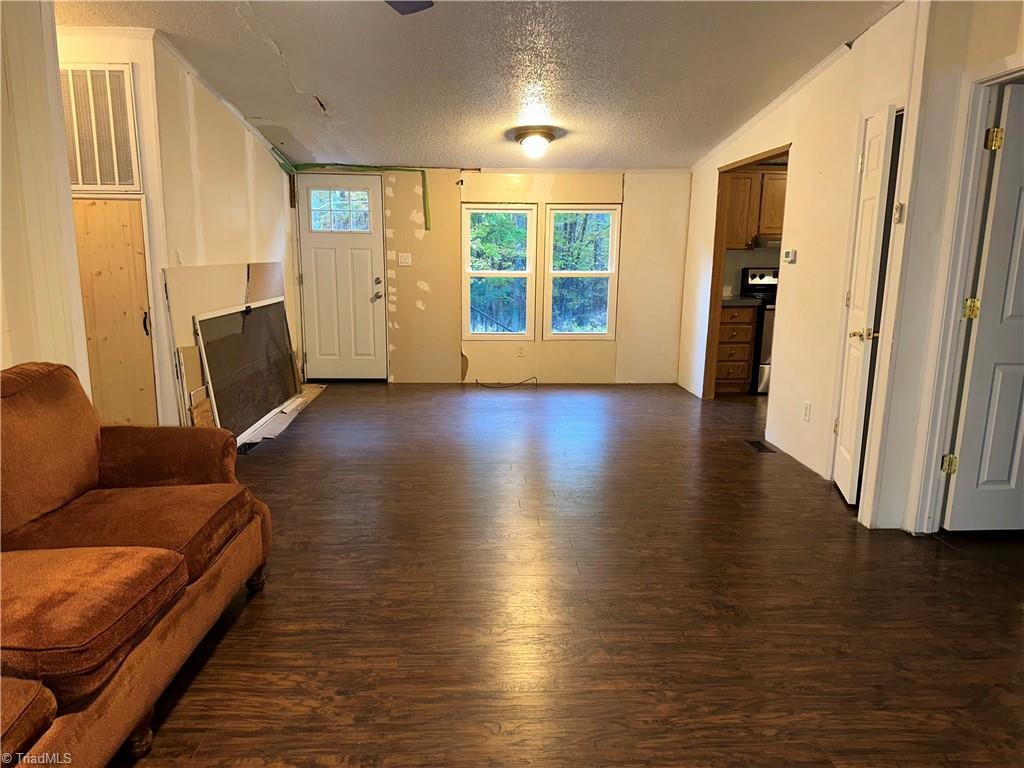 property viewer photo 14