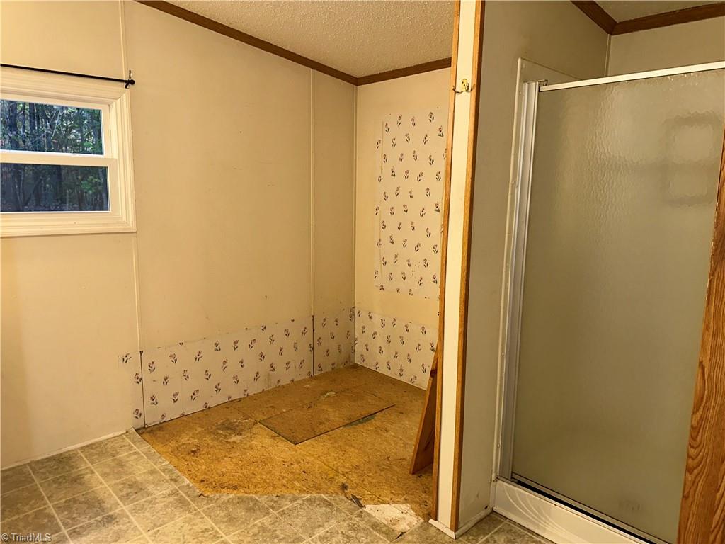 property viewer photo 20