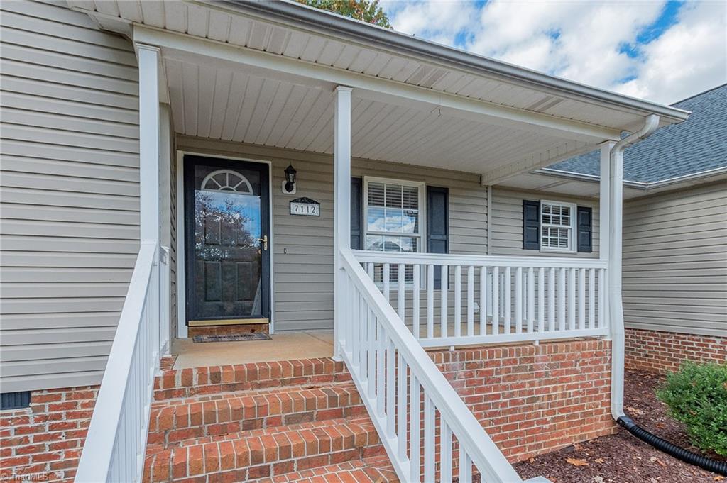 property viewer photo 3