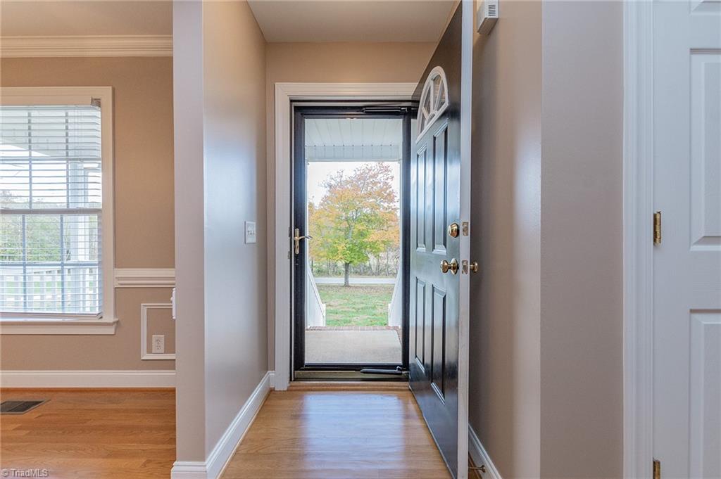property viewer photo 7