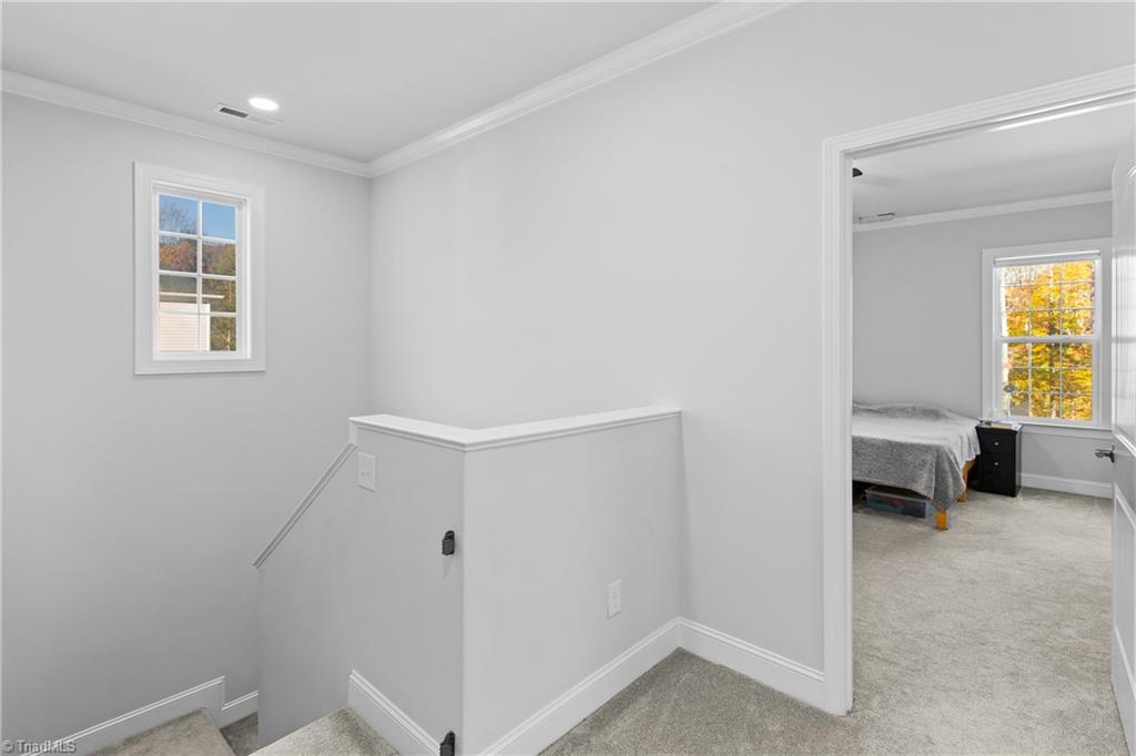 property viewer photo 20