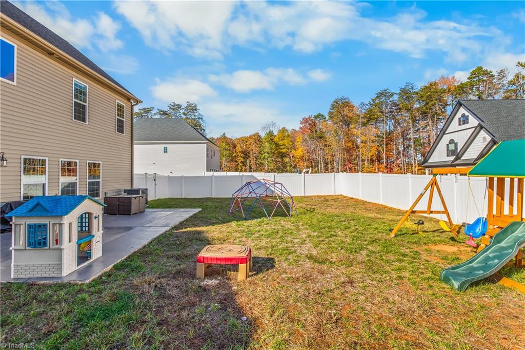 property viewer photo 38