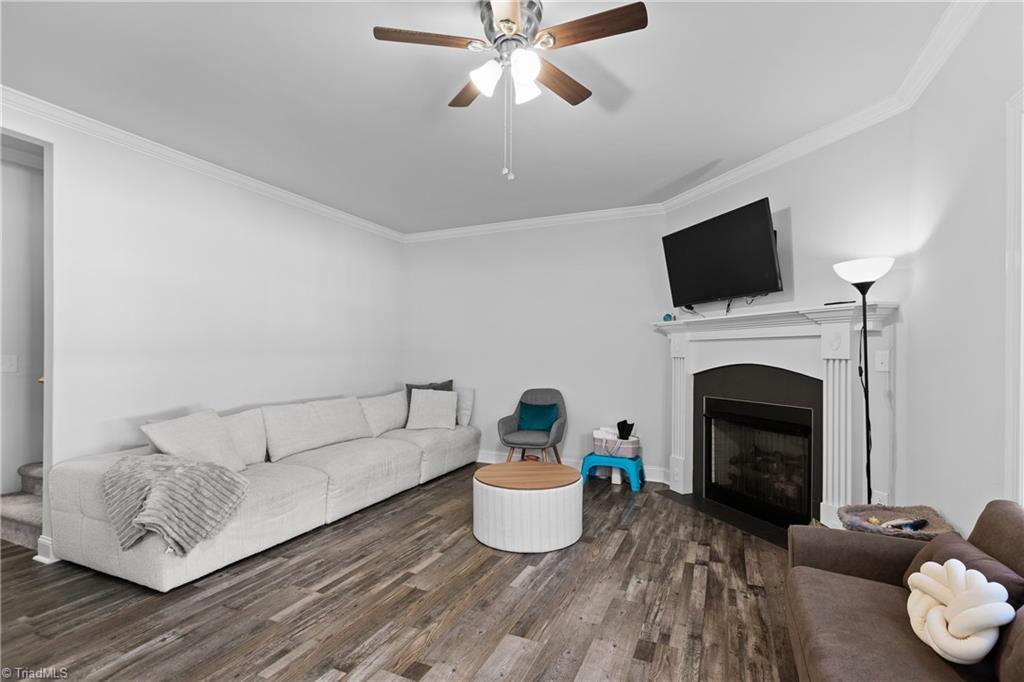 property viewer photo 4